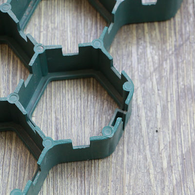 Grid permeabile in plastica di design moderno Stabilizza il tuo vialetto per proteggere il prato