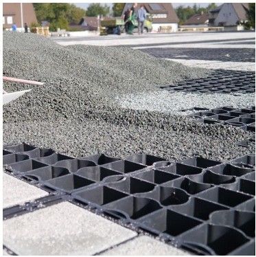 330*330*50MM Pavimenti di erba porosa in HDPE Griglie di erba di plastica per parcheggi sul vialetto