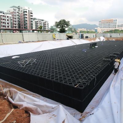 Serbatoio di progettazione di sistemi di raccolta dell'acqua piovana per uso domestico in PP UV con capacità di stoccaggio dell'acqua di 232L
